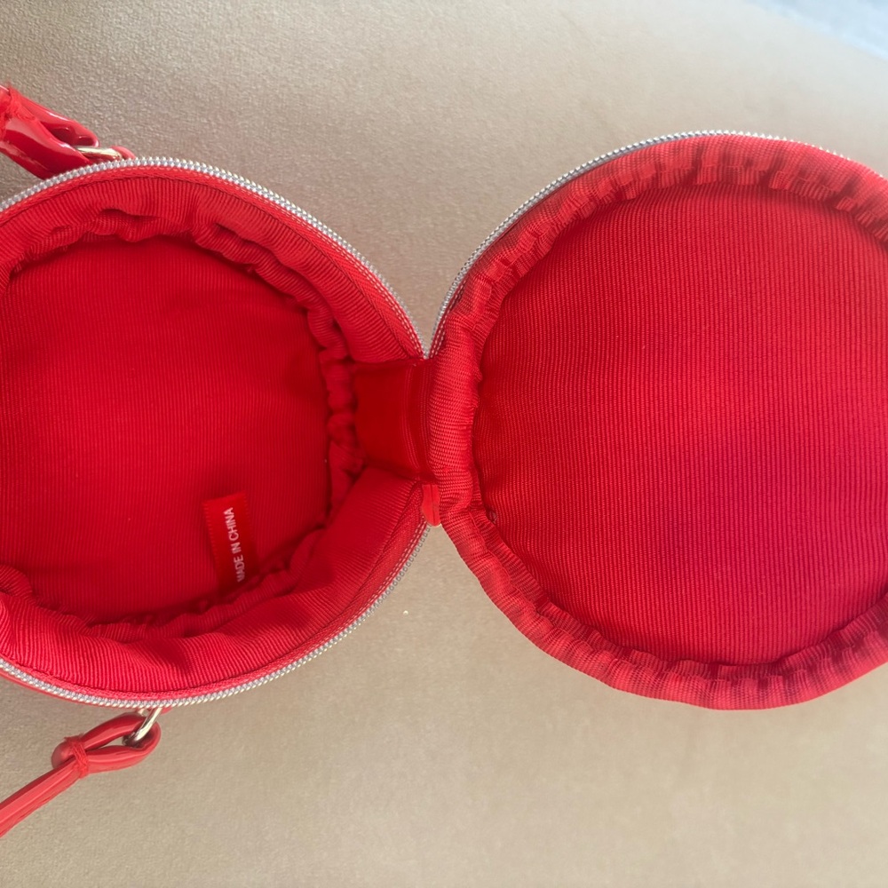 Marc Jacobs Bold Red Circular Case - image 7